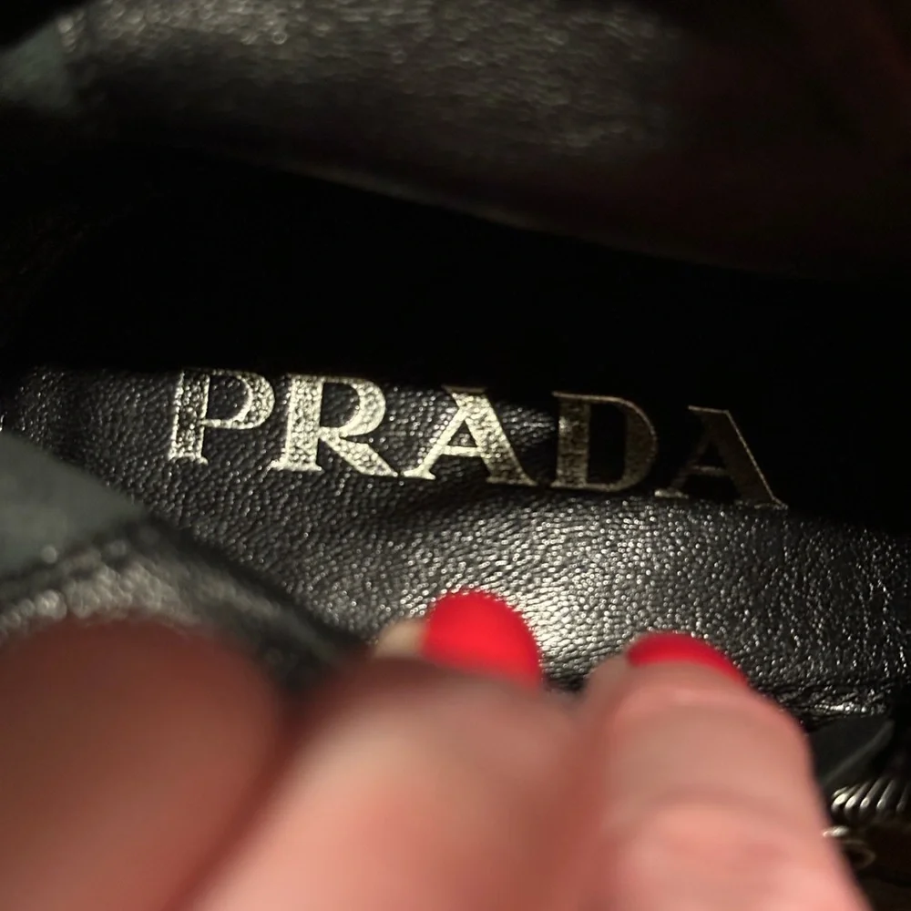 Authentic Prada Calzaturra Donna Cervo Shine Black Boots Size 40 (US 9) Grunge - Picture 3 of 9